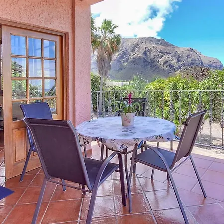 Del Cancel Apartment *